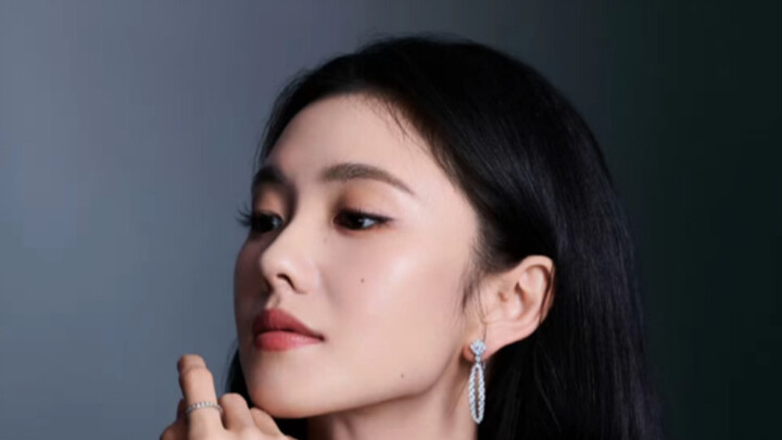 Cẩu Sư đã dùng chính sinh mạng của mình để “làm nóng sân khấu” cho Thanh Nga…
