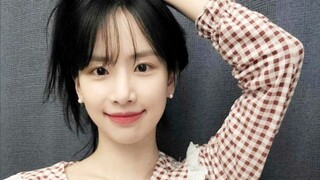 SeolA của Cosmic Girls cover bài Hype boy của NewJeans!