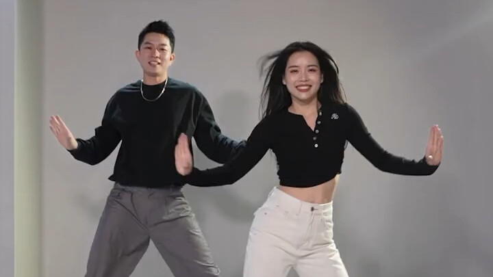 رقصة حرق الدهون «نسيم المساء في زاوية الشارع» كاملة