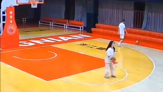 哥们是不是都汗流浃背了？