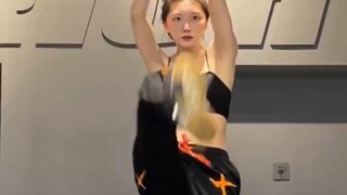 Dance Outfits | This Week's Hot Girls Dance Outfits Collection is Here