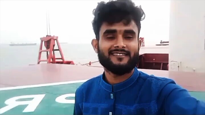 আমার নাম ইভানু রহমান বাচ্চু  জেলা ভোলা  থানা তাজিমুদ্দিন হাইট ৫ ফুট ৬ ইঞ্চি ওজন ৫৮ কেজি ইন্টার কমপ্ল