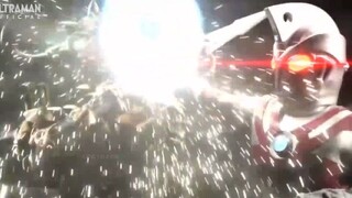 要不是导演在旁边看着，我把你天灵盖都掀下来！