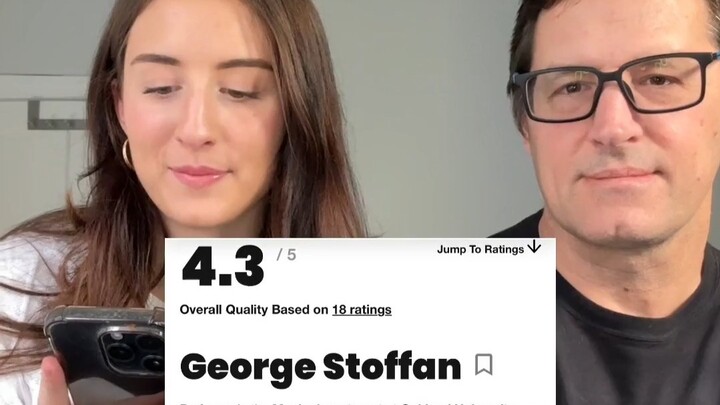 Saat aku tunjukkan ke Papa profesorku nilai dan ulasan yang diberikan mahasiswa padanya—