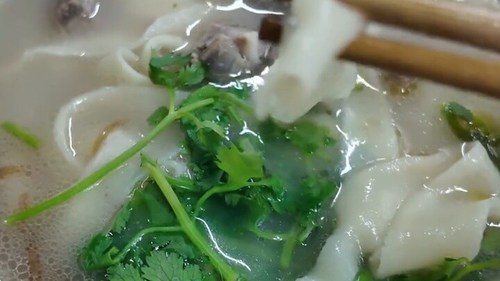 When I was traveling in Zhengzhou, Henan, passers-by asked me if I was a virtual anchor.