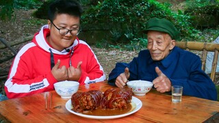 Món ngon Giang Tô “Giò Vạn Tam” màu sắc đậm đà thơm ngon mềm mại