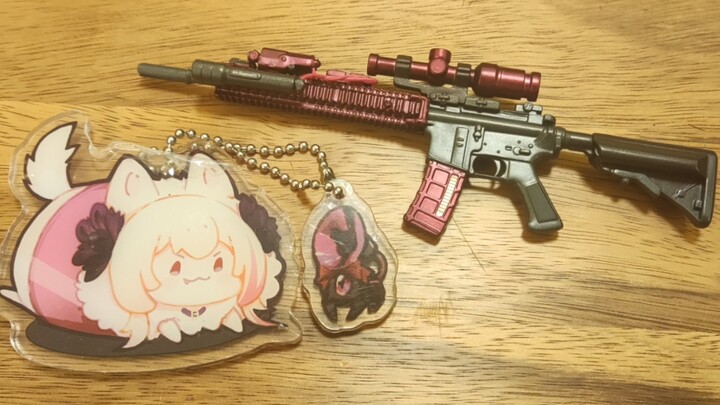 M4SOPMOD2 Banquet Sweeper 1/6 and 1/1 figure comparison (not)
