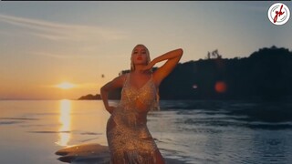 Pyar_Do_Pyar_Lo_Vibe_🔥___AI-Generated_Bollywood_Dance_Track_2025___ft._Inspired_Glam_Dance_Style__(