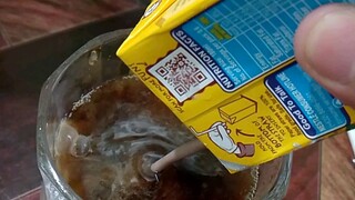 Coke at chuckie, legit na masarap 😋