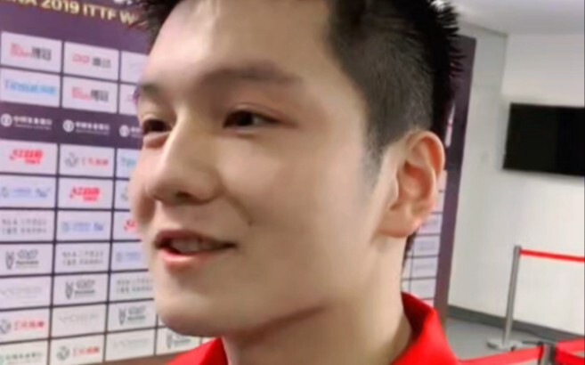 When asked why Xiao Pang’s voice is hoarse, he said he’s going through voice change.