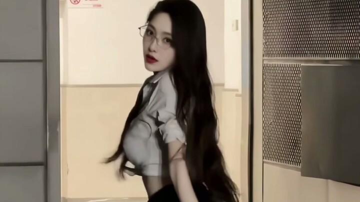 Tang Yan Face Swap AI