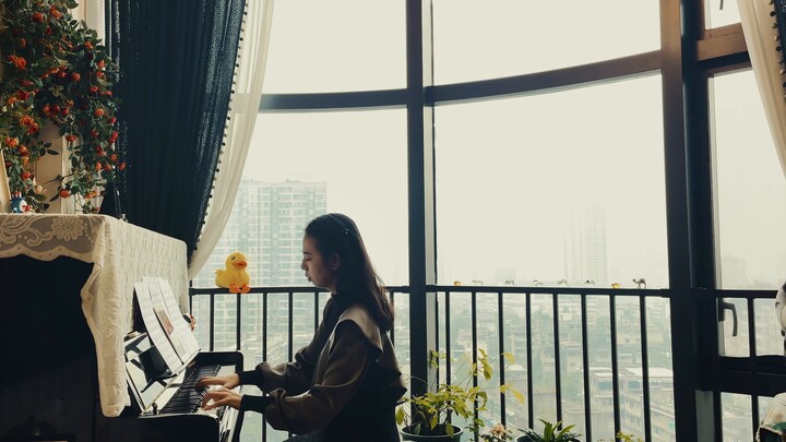 Bản nhạc piano thích hợp của Pháp "Gymnopedie No. 1" Tôi hứa bạn đã quen thuộc với nó, nhưng bạn chỉ