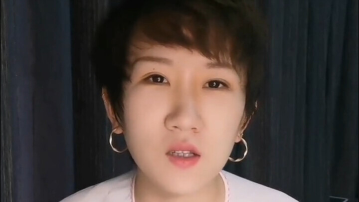 Cuối cùng thì tôi cũng không nhịn được mà tranh thủ “hóng” hot trend.