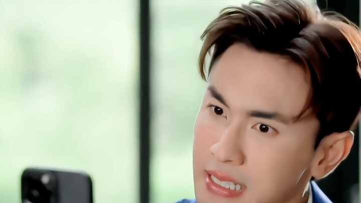 Bao Bao! Kita harus ingat bahwa kita adalah bos lokal! Bagaimana kita bisa begitu imut!