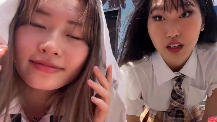 How hot can it be in New York City at noon? Blackpink basks in the sun as "As If It's Your Last" cov