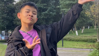 评论说颜差了点，差就差点呗～咱就做个阳光、自信、快乐的小伙！