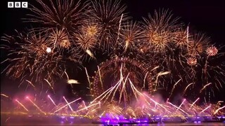 英国伦敦2023跨年烟花中英字幕高清完整版