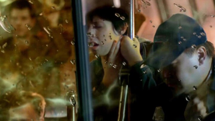 A bus is caught in a bizarre accident: the air instantly solidifies into jelly, and all the passenge