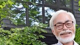 Seorang pria lahir di negara kecil. Hayao Miyazaki meminta Abe untuk menghadapi sejarah dan menolak 