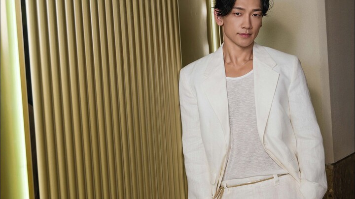 Rain x Estée Lauder Latest Commercial