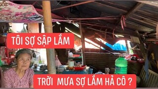 Đau lòng trước cảnh gia đình 5 anh chị em đều khù khờ không ai lo được cuộc sống của mình...!