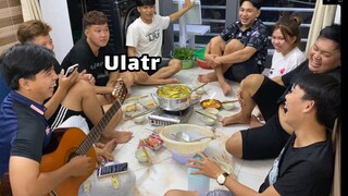 Ẩm Thực Đêm Lẩu Hải Sản Chua Cay Không Thiếu Tiết Mục Đàn Hát