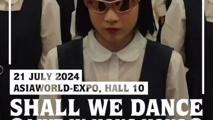 The key to dancing to "This Season's Trend" is staying true to the original flavor. Seeing everyone 