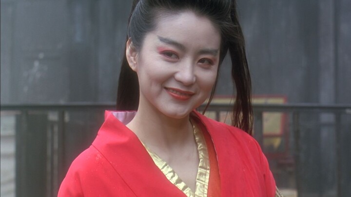 [Lin Qingxia] Although she has no martial arts background, she still performs with an aura and tempe