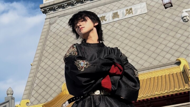 الملكة الضعيفة منذ الصغر والمليئة بالأمراض، لكنها تمسك بزمام السلطة 3.0