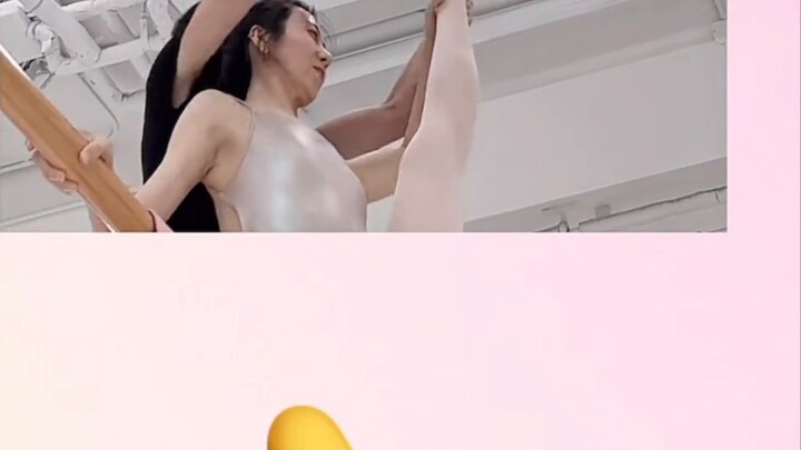 The hips are relaxed, the insteps are tormented...flexibility relieves stress! Hello, I am here for 