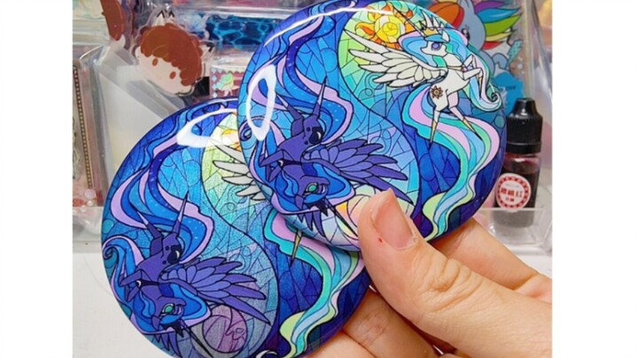 I printed this insanely gorgeous pin myself—ahhhhh!