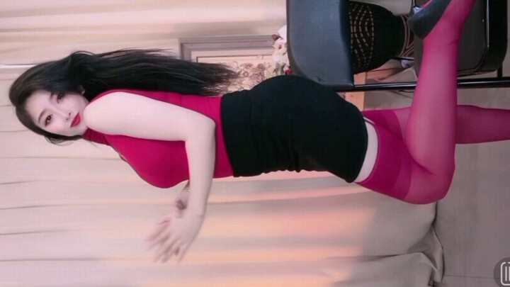 أختي، إغراء الرقص