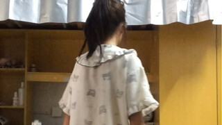 宿舍练宅舞(｡ì _ í｡)