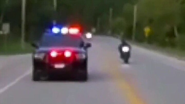 Hilarious Police Chases You Have To See