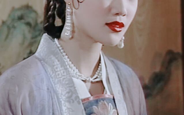 Help! The male and female leads’ true love is the second female lead! Her acting is so wild it’s lik
