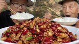 Countryside Recipe & Mukbang | Mala Chicken (Sichuan Cuisine)