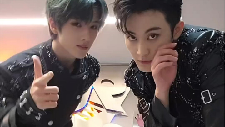 【230712】Park Ji Sung & Lee Maek #whatitis_Tantangan Tari