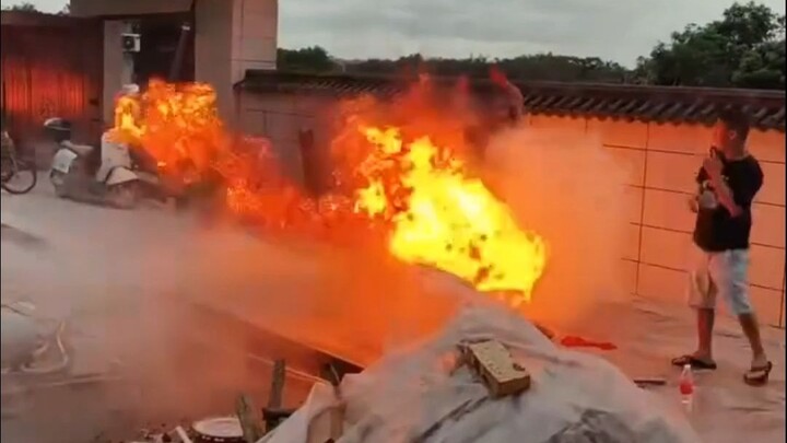 Kỹ thuật này ở Lưỡng Quảng sẽ bị phạt bao nhiêu năm?