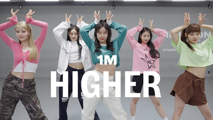Ruang latihan Higher baru saja selesai! (ft. 1 juta Minny Park)