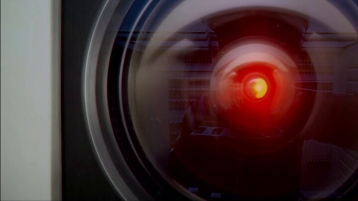 When "2001: A Space Odyssey" is accompanied by Moss's little song (