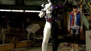 [Kamen Rider] bị Philip lừa