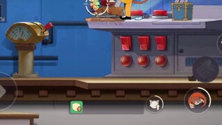 Tom and Jerry Mobile Game: This mouse actually tried to kill me with a bug, so I caught him and gave