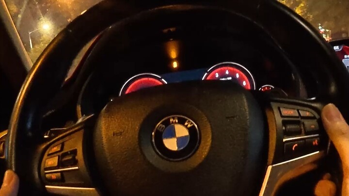 มุมมองบุคคลที่หนึ่ง แช่ตัวในประสบการณ์ขับรถรับส่ง BMW X6