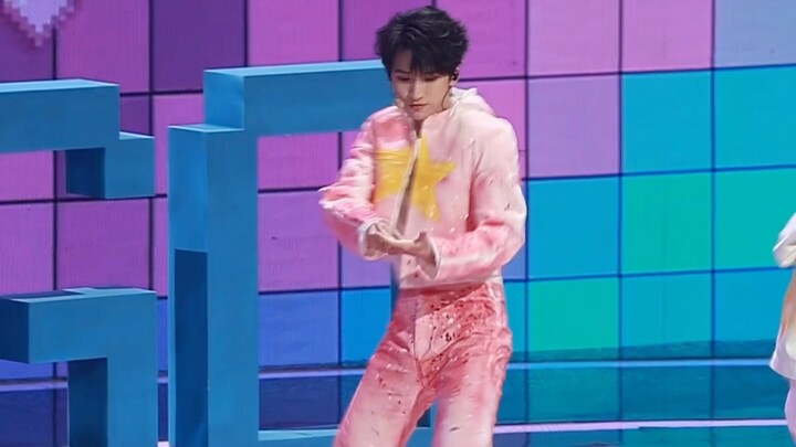 这哥们就是纯硬帅！直拍