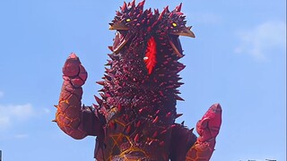 真身登场后仿佛一直在挨打