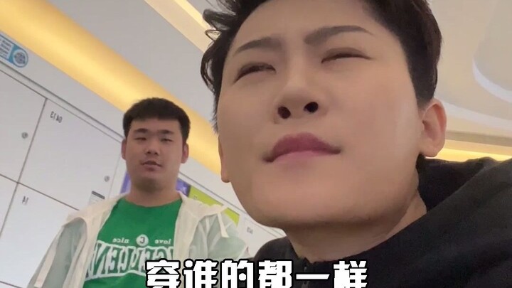 The dumbfounded moments of 1.9-meter Xiaoma