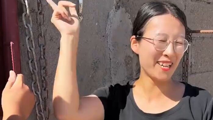 متى أصبح أخي ذكيًا جدًا؟