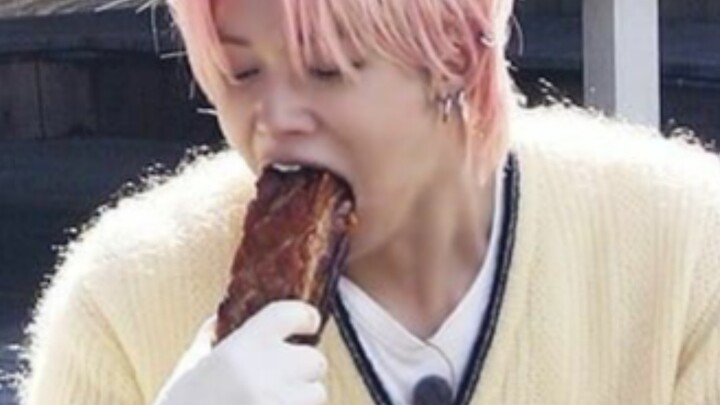Even if Cui Ranjun had to eat poop, he’d probably enjoy it just fine.