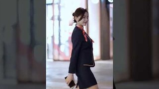 Cute Asian Short Girl 5.8 feet | Hot Asian dance | Cute Chinese Girl | Sexy Air Hostess #Shorts