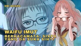 waifu imut berkacamata lagi... sapa sih yang ga suka?